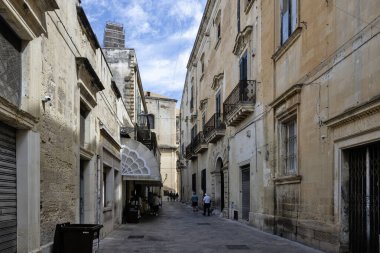 LECCE, İtalya - 12 Mayıs 2024: İtalya 'nın Apulia Bölgesi' ndeki Eski Lecce kasabasının muhteşem manzarası