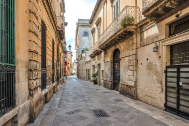 LECCE, İtalya - 12 Mayıs 2024: İtalya 'nın Apulia Bölgesi' ndeki Eski Lecce kasabasının muhteşem manzarası
