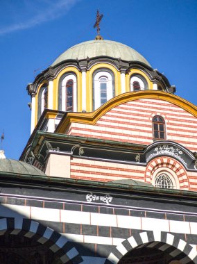 Bulgaristan 'ın Kyustendil Bölgesi, Rila (Rila Manastırı) Ortodoks Manastırı' nın sonbahar manzarası