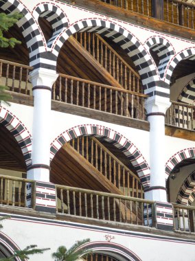 Bulgaristan 'ın Kyustendil Bölgesi, Rila (Rila Manastırı) Ortodoks Manastırı' nın sonbahar manzarası