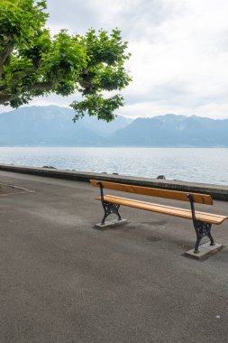 VEVEY, SWitzERLAND 19 Haziran 2023: Vevey, Vaud Kantonu, İsviçre Panorama