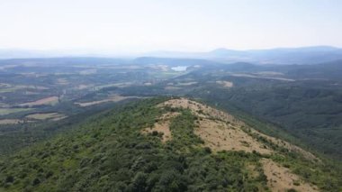 Rudina Dağı, Pernik Bölgesi, Bulgaristan 'ın İnanılmaz Yaz Manzarası