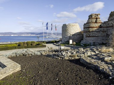 Bulgaristan 'ın Burgaz Bölgesi' nin Nessebar kentindeki Coastal caddesinden şaşırtıcı Panorama