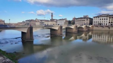 FLORENCE, İTALYA - 05 Aralık 2024: Floransa, Toskana Bölgesi, İtalya 'nın Eski Kenti Panorama