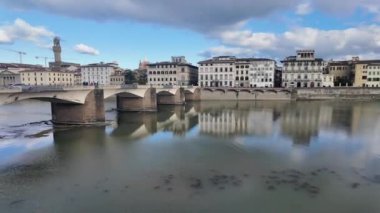 FLORENCE, İTALYA - 05 Aralık 2024: Floransa, Toskana Bölgesi, İtalya 'nın Eski Kenti Panorama