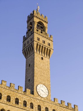 FLORENCE, İtalya - 05 Aralık 2024: Floransa, Toskana Bölgesi, İtalya 'da Palazzo Vecchio