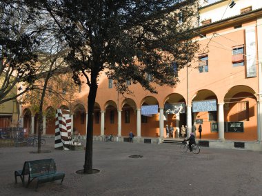 BOLOGNA, İtalya - 07 Aralık 2024: Bologna şehir merkezi Panorama, Emilia-Romagna, İtalya