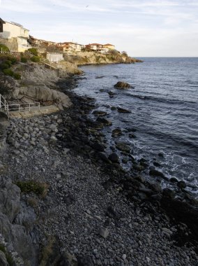 Bulgaristan 'ın Burgaz Bölgesi Sozopol kentindeki tipik sokak ve evler