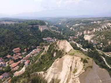 Bulgaristan 'ın Blagoevgrad bölgesinin tarihi Melnik kasabasının hava manzarası