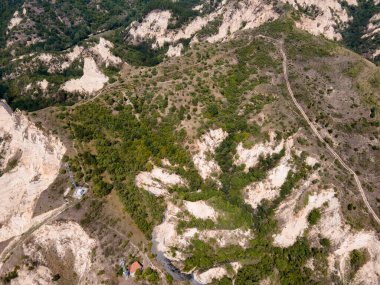 Bulgaristan 'ın Blagoevgrad bölgesinin tarihi Melnik kasabasının hava manzarası