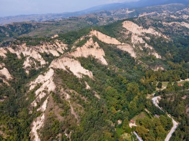 Bulgaristan 'ın Blagoevgrad bölgesinin tarihi Melnik kasabasının hava manzarası