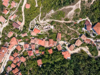 Bulgaristan 'ın Blagoevgrad bölgesinin tarihi Melnik kasabasının hava manzarası
