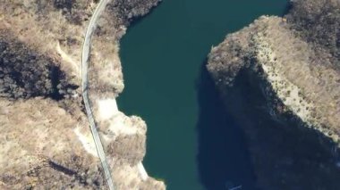 Krichim Reservoir, Rhodopes Dağı, Filibe Bölgesi, Bulgaristan 'ın Hava Kış Manzarası