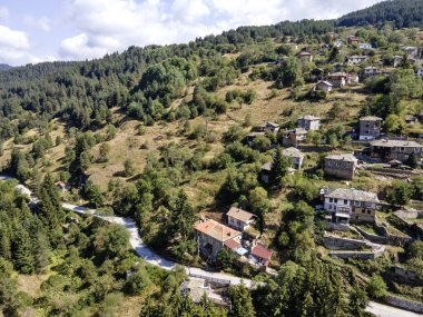 Bulgaristan 'ın Filibe Bölgesi, Otantik 19. yüzyıl evleriyle Sitovo Köyü' nün inanılmaz manzarası