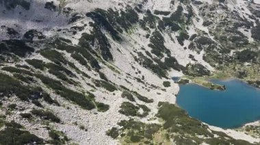 Bulgaristan 'ın Banderitsa Bölgesi yakınlarındaki Pirin Dağı' nın şaşırtıcı hava manzarası