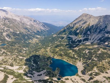 Bulgaristan 'ın Banderitsa Bölgesi yakınlarındaki Pirin Dağı' nın şaşırtıcı hava manzarası