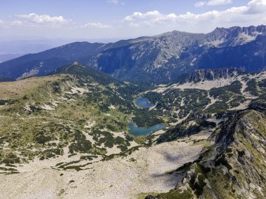 Bulgaristan 'ın Banderitsa Bölgesi yakınlarındaki Pirin Dağı' nın şaşırtıcı hava manzarası