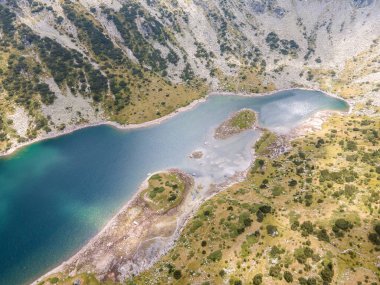 Bulgaristan 'ın Balık gölleri yakınlarındaki Rila Dağı' nın şaşırtıcı hava manzarası