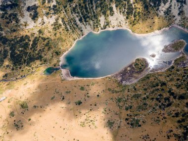 Bulgaristan 'ın Balık gölleri yakınlarındaki Rila Dağı' nın şaşırtıcı hava manzarası