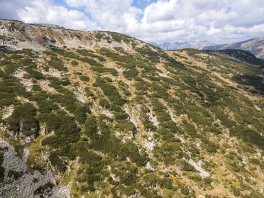 Bulgaristan 'ın Balık gölleri yakınlarındaki Rila Dağı' nın şaşırtıcı hava manzarası
