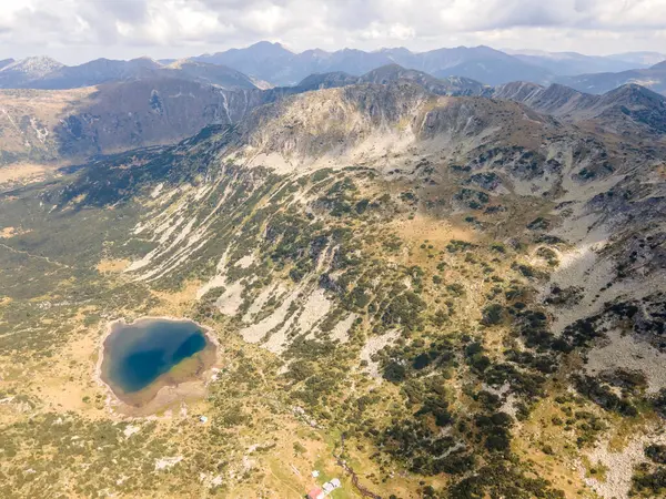 Bulgaristan 'ın Balık gölleri yakınlarındaki Rila Dağı' nın şaşırtıcı hava manzarası