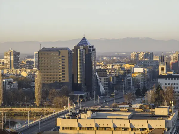 Bulgaristan 'ın Nebet Tepe tepesinden Filibe kentinin şaşırtıcı Günbatımı Panoraması