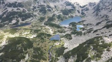 Bulgaristan 'ın Banderitsa Bölgesi yakınlarındaki Pirin Dağı' nın şaşırtıcı hava manzarası