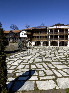 Bulgaristan 'ın Pernik Bölgesi, St. Kozma ve Damyan Ortaçağ Tsarnogorski (Gigintsi) manastırı Panoraması