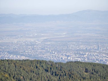 Bulgaristan 'ın Vitosha Dağı' nın şaşırtıcı sonbahar manzarası