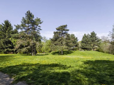 Bulgaristan 'ın Sofya kentindeki South Park' ın Muhteşem Bahar Panoraması