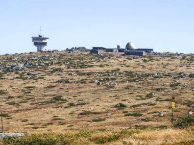 Bulgaristan 'ın Cherni Vrah zirvesi yakınlarındaki Vitosha Dağı' nın şaşırtıcı sonbahar manzarası