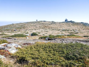 Bulgaristan 'ın Cherni Vrah zirvesi yakınlarındaki Vitosha Dağı' nın şaşırtıcı sonbahar manzarası