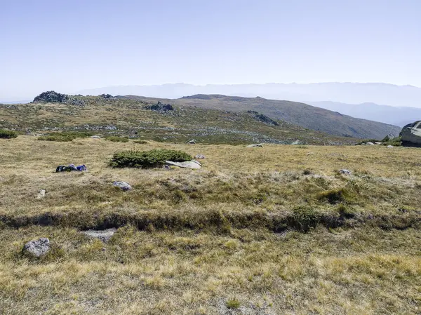 Bulgaristan 'ın Cherni Vrah zirvesi yakınlarındaki Vitosha Dağı' nın şaşırtıcı sonbahar manzarası