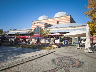EDIRNE, TURKEY - Kasım 02, 2024: Edirne şehir merkezinin panoramik manzarası, Doğu Trakya, Türkiye
