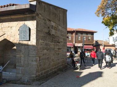 EDIRNE, TURKEY - Kasım 02, 2024: Edirne şehir merkezinin panoramik manzarası, Doğu Trakya, Türkiye
