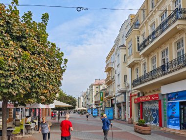 PLOVDIV, BULGARIA - 6 EYLÜL 2024: Bulgaristan 'ın Filibe kentinin şaşırtıcı Panoraması