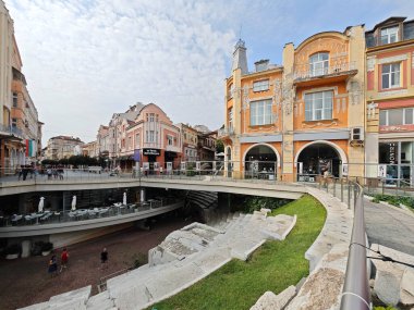 PLOVDIV, BULGARIA - 6 EYLÜL 2024: Bulgaristan 'ın Filibe kentinin şaşırtıcı Panoraması