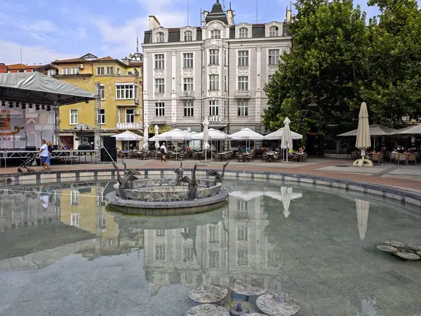 PLOVDIV, BULGARIA - 6 EYLÜL 2024: Bulgaristan 'ın Filibe kentinin şaşırtıcı Panoraması