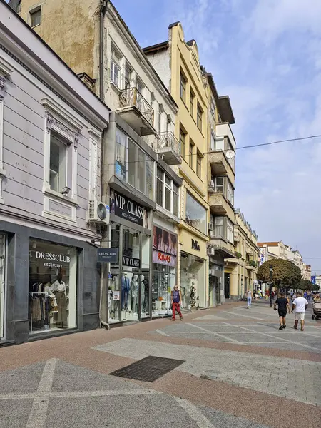 PLOVDIV, BULGARIA - 6 EYLÜL 2024: Bulgaristan 'ın Filibe kentinin şaşırtıcı Panoraması