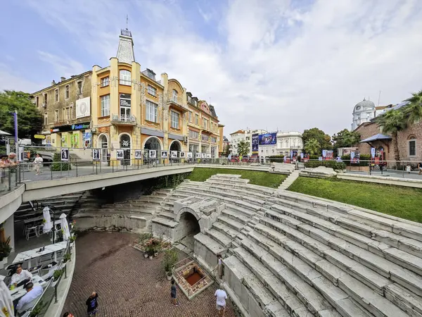 PLOVDIV, BULGARIA - 6 EYLÜL 2024: Bulgaristan 'ın Filibe kentinin şaşırtıcı Panoraması