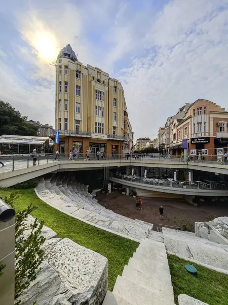 PLOVDIV, BULGARIA - 6 EYLÜL 2024: Bulgaristan 'ın Filibe kentinin şaşırtıcı Panoraması