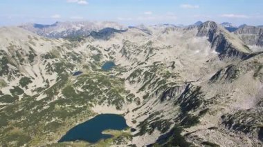 Bulgaristan 'ın Banderitsa Bölgesi yakınlarındaki Pirin Dağı' nın şaşırtıcı hava manzarası