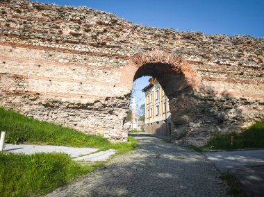 Bulgaristan 'ın Filibe Bölgesi Hisarya kasabası Diocletianopolis antik kentinde Roma tahkimatları harabeleri