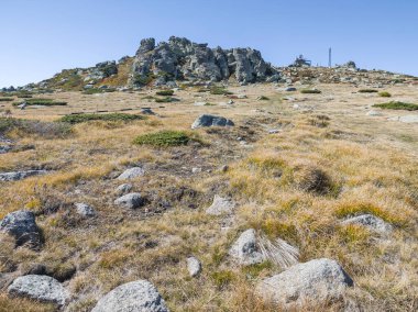 Bulgaristan 'ın Cherni Vrah zirvesi yakınlarındaki Vitosha Dağı' nın şaşırtıcı sonbahar manzarası
