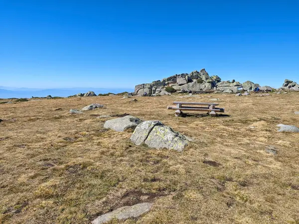 Bulgaristan 'ın Cherni Vrah zirvesi yakınlarındaki Vitosha Dağı' nın şaşırtıcı sonbahar manzarası