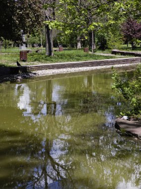 Bulgaristan 'ın Sofya kentindeki Borisova gradina (Boris Garden)' ın İnanılmaz Baharı