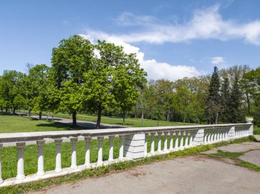 Bulgaristan 'ın Sofya kentindeki Borisova gradina (Boris Garden)' ın İnanılmaz Baharı