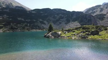 Bulgaristan 'ın Banderitsa Bölgesi yakınlarındaki Pirin Dağı' nın şaşırtıcı hava manzarası