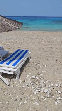 Yunanistan 'ın İyon Adaları' ndaki Agios Ioannis plajı yakınlarındaki Lefkada Panoraması