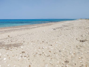Yunanistan 'ın İyon Adaları' ndaki Agios Ioannis plajı yakınlarındaki Lefkada Panoraması